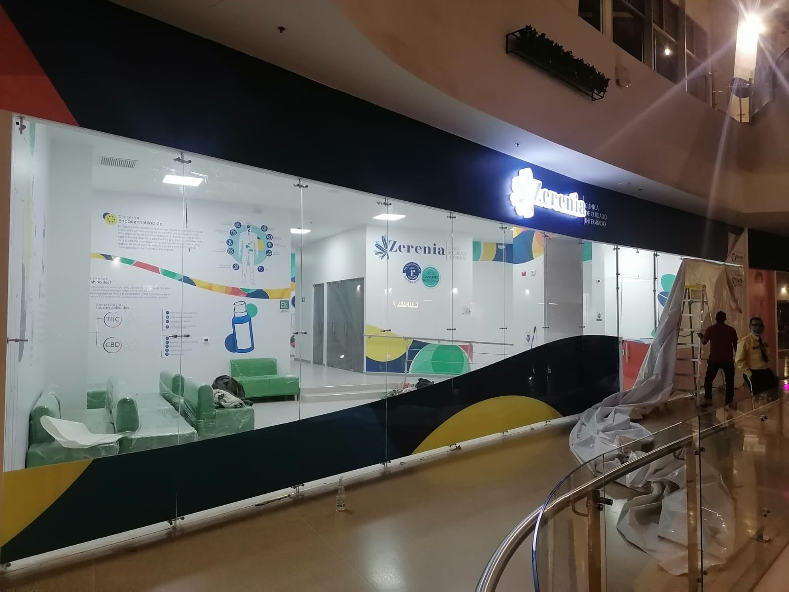 Consultorios de la Clínica Zerenia en Gran Plaza El Ensueño